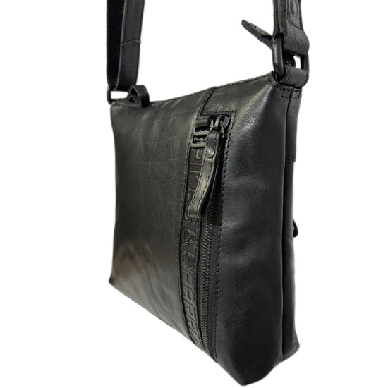 Spikes & Sparrow Lydia Axelremsväska i Skinn Mellanstor Svart