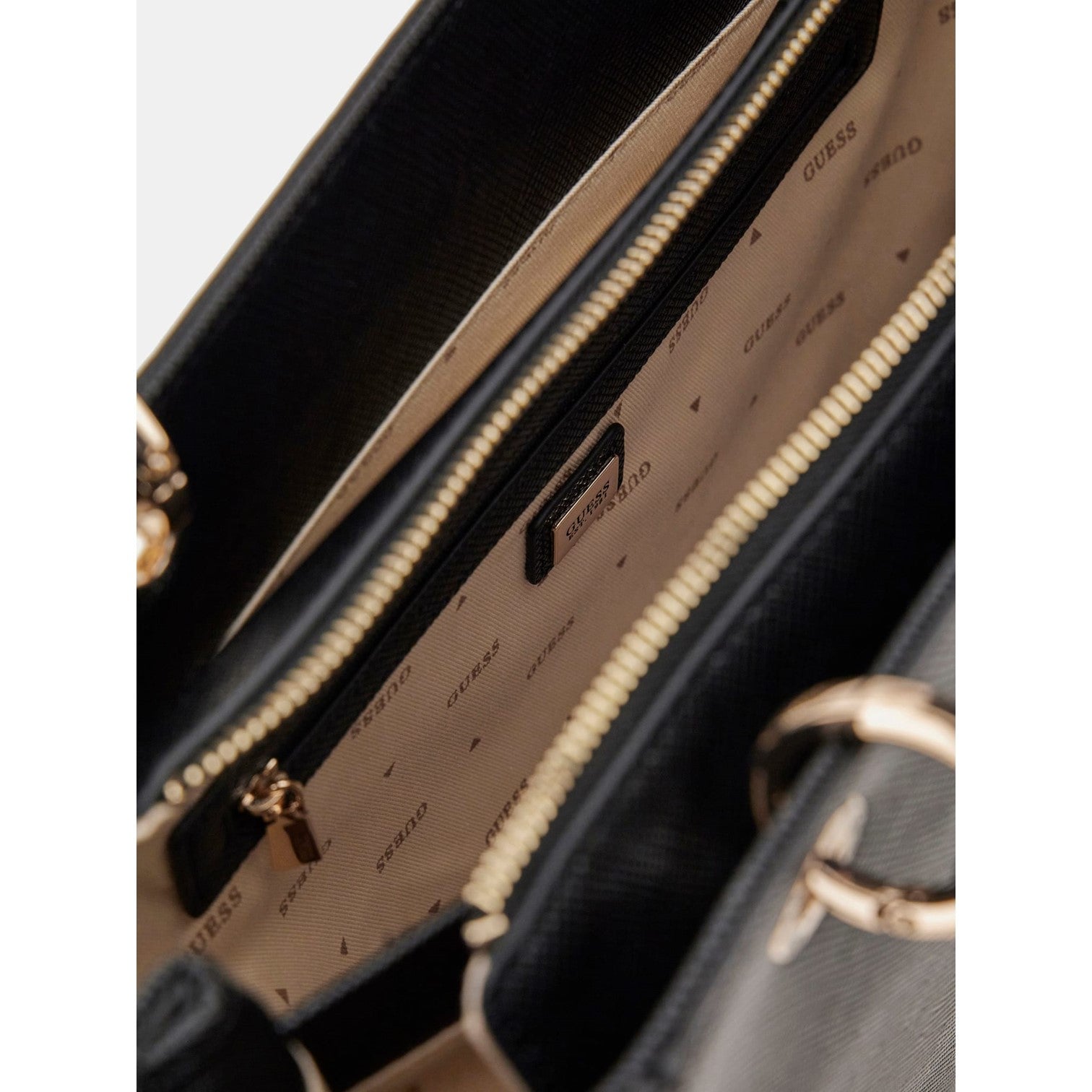 Guess Noelle Saffiano Shopperväska Svart