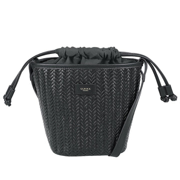 Ulrika Braid4 Bucketväska Svart