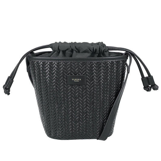 Ulrika Braid4 Bucketväska Svart