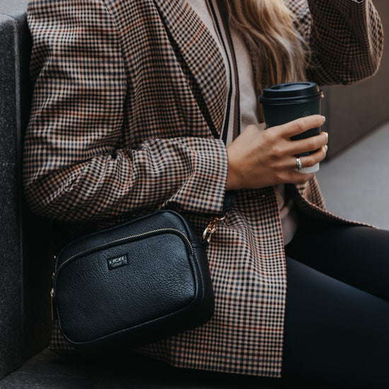 Lycke Alma Axelremsväska Svart