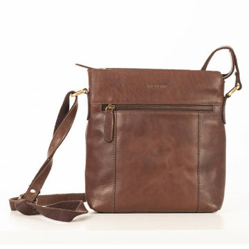 The Monte Lina Axelremsväska i Skinn Brun