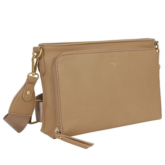 Ulrika Dam Recycled Axelremsväska Cognac